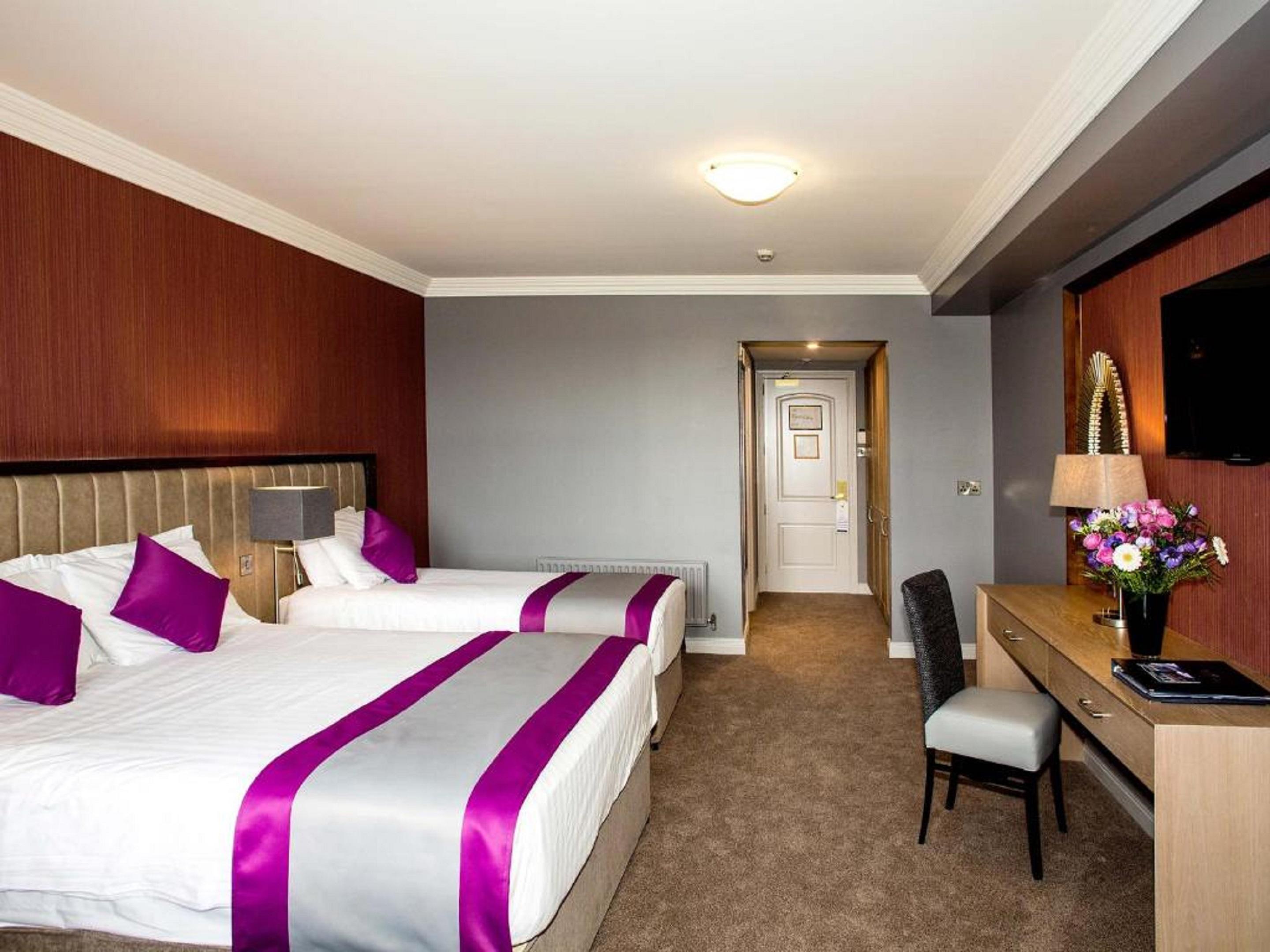 Midlands Park Hotel Порт-Лиише Экстерьер фото
