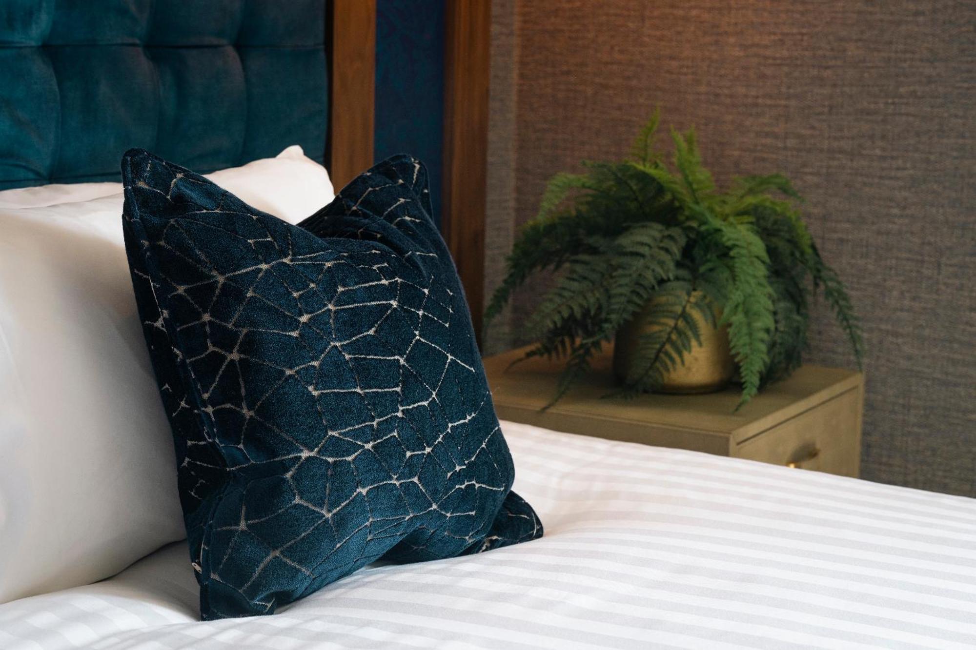 Midlands Park Hotel Порт-Лиише Номер фото