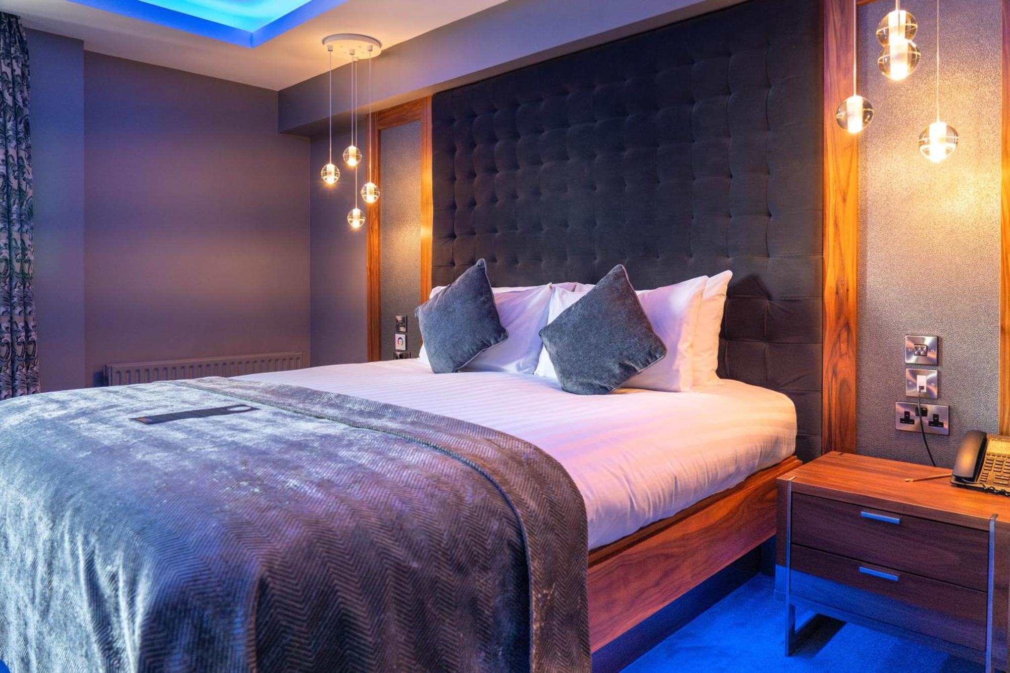 Midlands Park Hotel Порт-Лиише Экстерьер фото