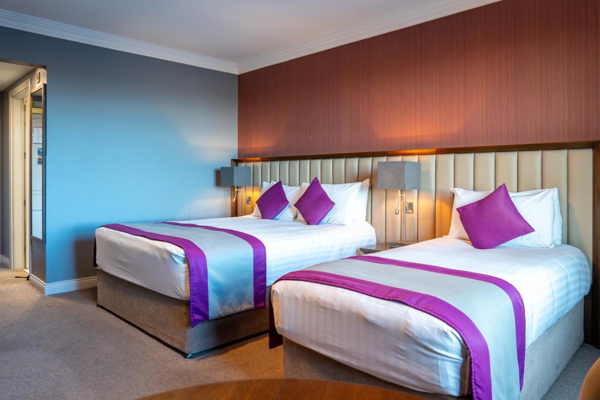 Midlands Park Hotel Порт-Лиише Экстерьер фото