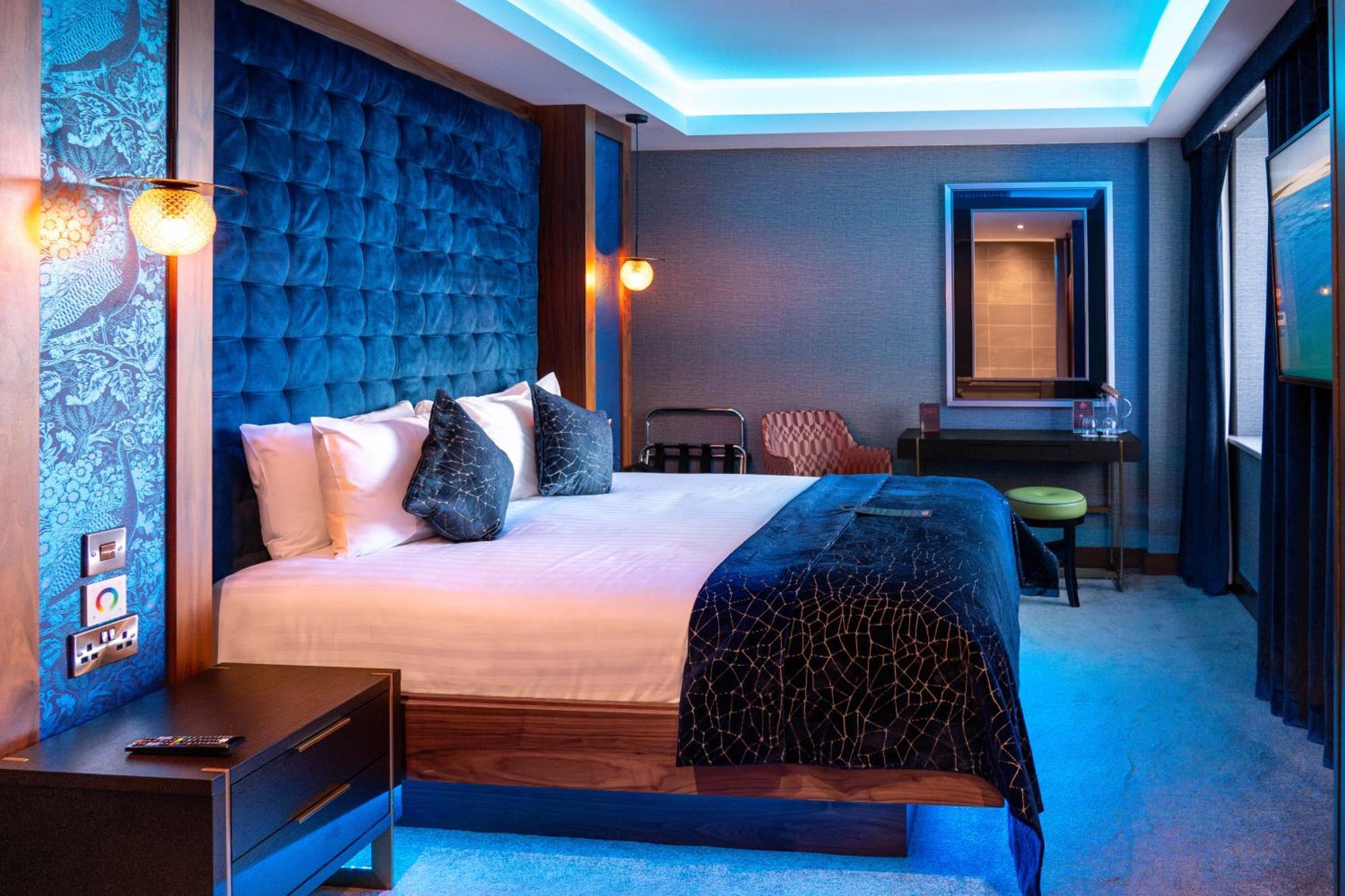 Midlands Park Hotel Порт-Лиише Экстерьер фото