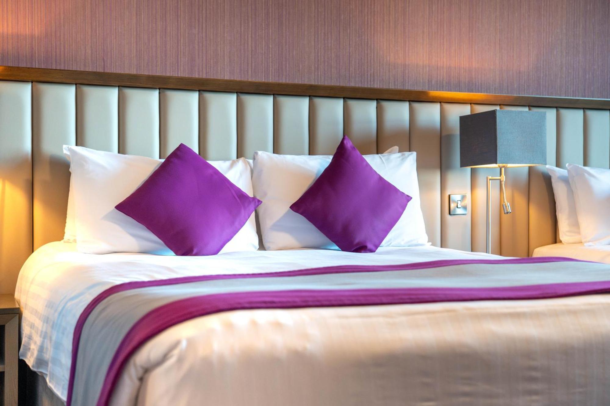 Midlands Park Hotel Порт-Лиише Экстерьер фото