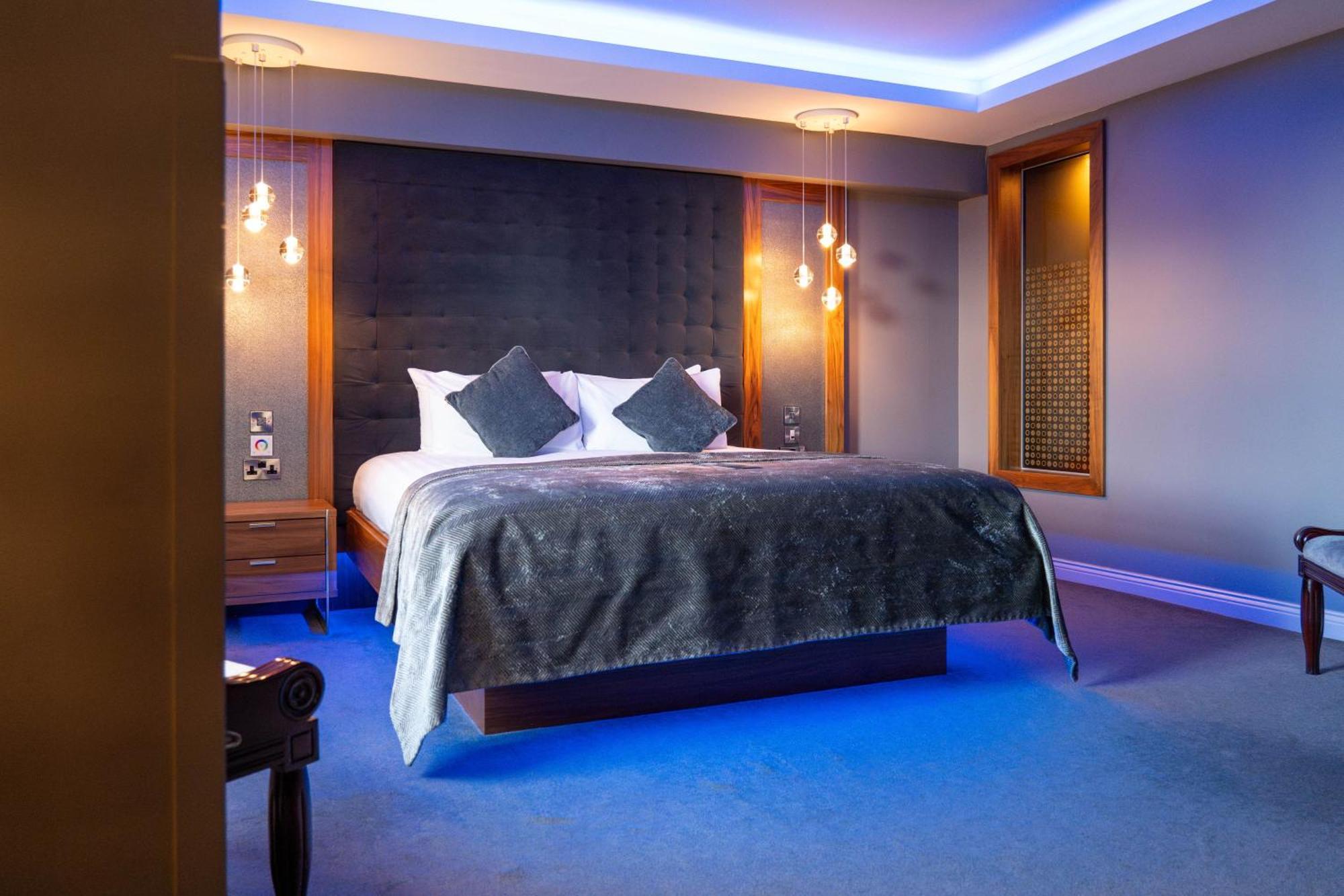 Midlands Park Hotel Порт-Лиише Экстерьер фото