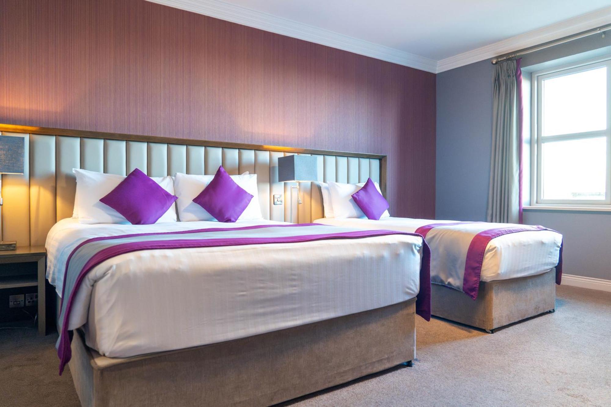 Midlands Park Hotel Порт-Лиише Экстерьер фото