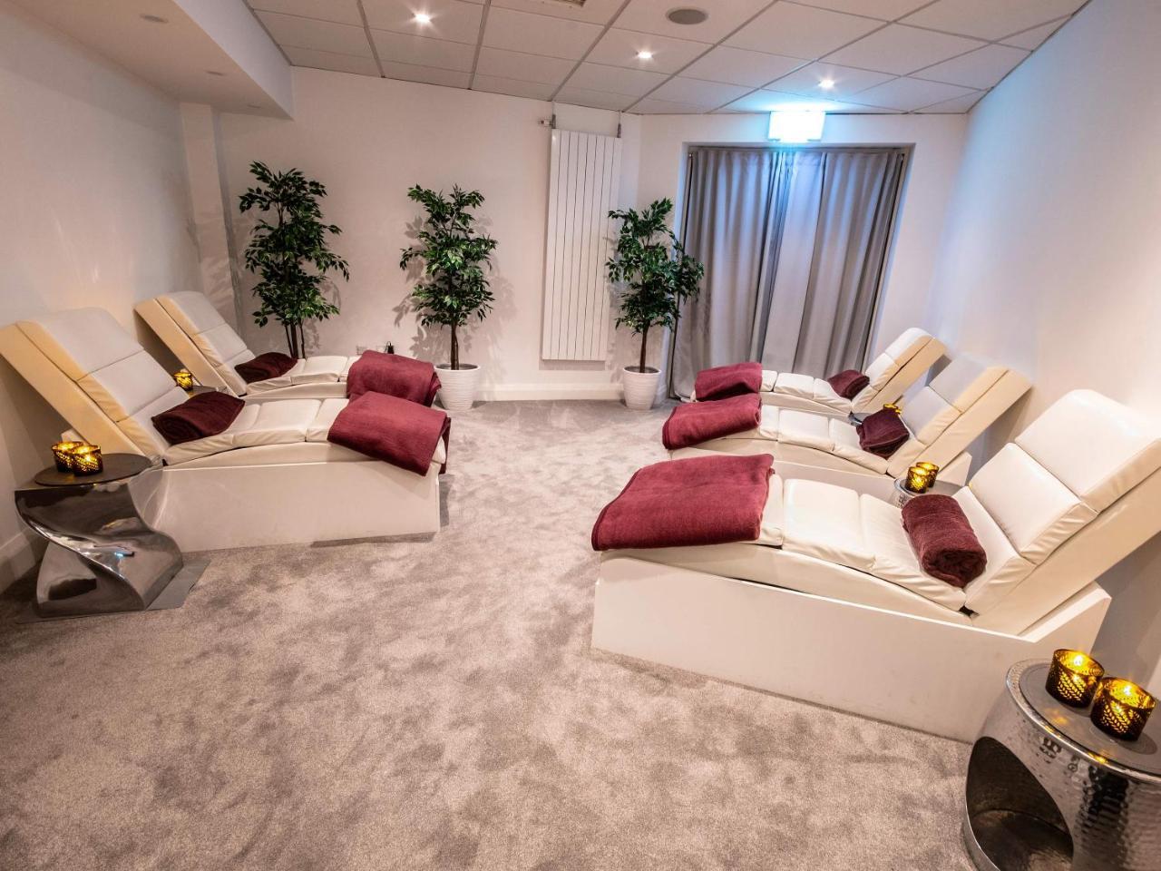 Midlands Park Hotel Порт-Лиише Экстерьер фото